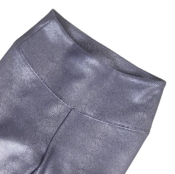 White House Black Market Snake Foil Print WHBM Runway Leggings Size 0 Thick Knit - Picture 6 of 9